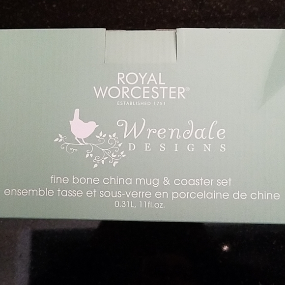 Pug Royal Worcester - Picture 3 of 5